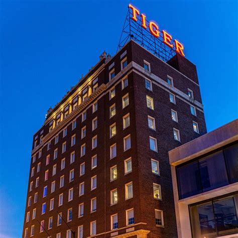 tiger hotel columbia mo|Iba pa.